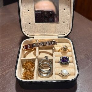 Elegant Jewelry Set with Gold and Silver Tones